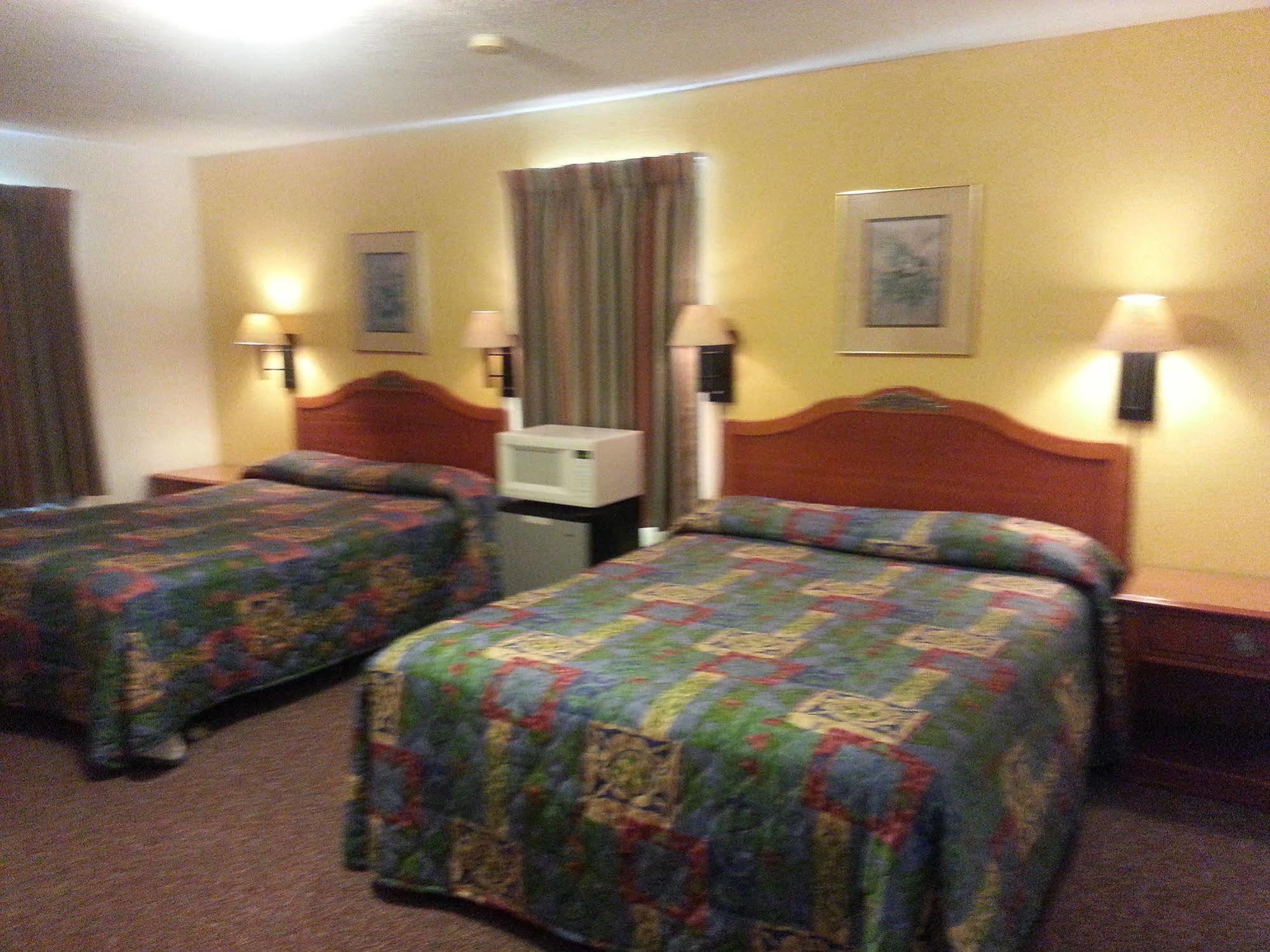 Best Budget Inn Carthage Bagian luar foto